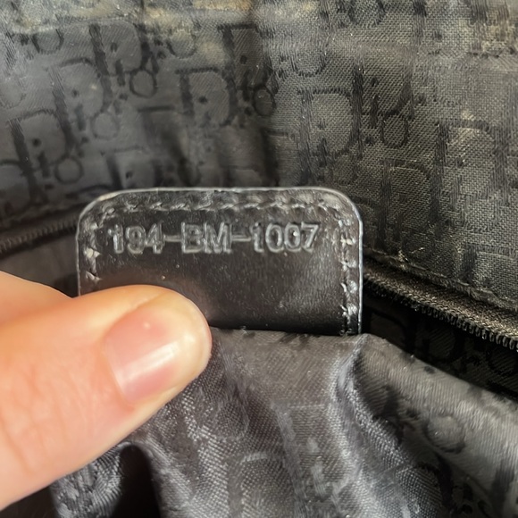 Dior Bag - Picture 9 of 13